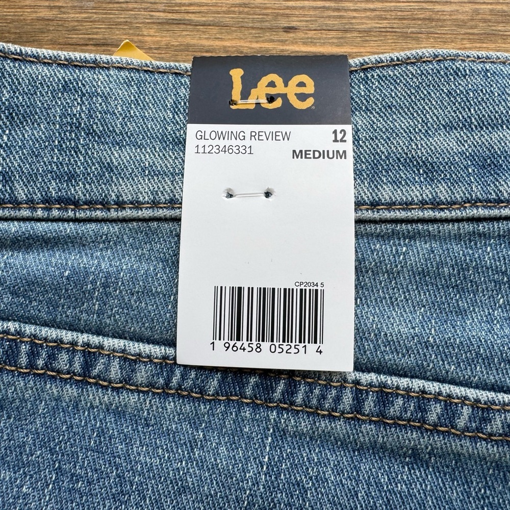 NWT LEE Mom Jeans 12 - Picture 4 of 5